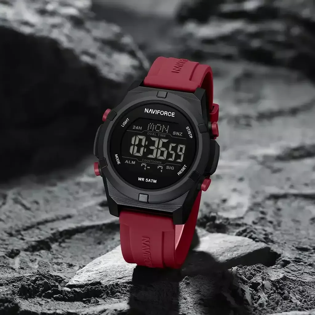 Naviforce 01-14 2
